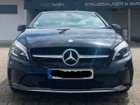 Gebraucht Mercedes A200 136 PS (100 kW) 2016 Schwarz Limousine