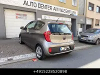Gebraucht Kia Picanto Edition 7 69 PS (50 kW) 2013 Silber Kleinwagen