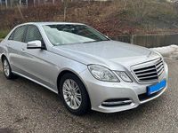 Gebraucht Mercedes E200 Avantgarde 136 PS (100 kW) 2012 Silber Limousine