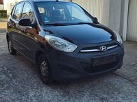 Gebraucht Hyundai i10 69 PS (50 kW) 2012 Schwarz Kleinwagen