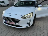 Gebraucht Ford Focus Cool & Connect 120 PS (88 kW) 2020 Weiß Limousine