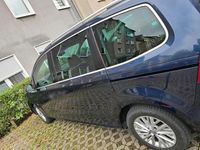 Gebraucht VW Sharan 140 PS (102 kW) 2010 Blau Van / Kleinbus