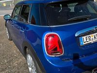 Gebraucht Mini Cooper 116 PS (85 kW) 2019 Blau Kleinwagen