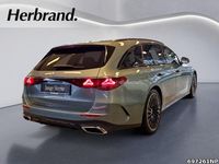 Gebraucht Mercedes E300 AMG line 313 PS (230 kW) 2024 Metalliclack verdesilber metal Kombi