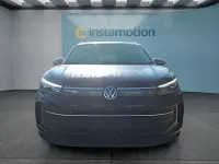 Gebraucht VW Tiguan 150 PS (110 kW) 2025 Schwarz SUV