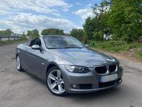 Gebraucht BMW 320 Cabriolet 170 PS (125 kW) 2009 Grau Cabrio
