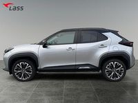 Gebraucht Toyota Yaris Hybrid Advance 130 PS (95 kW) 2024 Shimmering silver metallic / schwarz