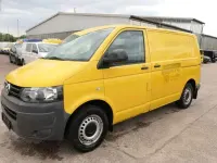 Gebraucht VW T5 84 PS (61 kW) 2011 Ginstergelb r1032 Van