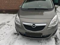 Gebraucht Opel Meriva 90 PS (66 kW) 2012 Silber Van / Kleinbus