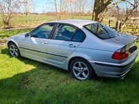 Gebraucht BMW 318 118 PS (86 kW) 2002 Silber Limousine