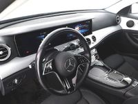 Gebraucht Mercedes E220 Avantgarde 194 PS (142 kW) 2022 Silber Kombi