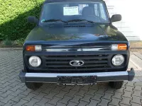 Gebraucht Lada Taiga 83 PS (61 kW) 2017 Grün SUV