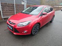 Gebraucht Ford Focus Titanium 150 PS (110 kW) 2014 Rot Limousine