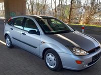Gebraucht Ford Focus 75 PS (55 kW) 1999 Silber Kombi