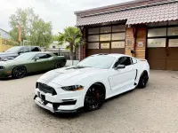 Gebraucht Ford V8 434 PS (319 kW) 2019 Weiß