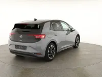Gebraucht VW ID.3 IQ Drive 150 kW (204 PS) 2023 Mondsteingrau / dach schwarz Kleinwagen