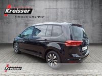 Gebraucht VW Touran Move 150 PS (110 kW) 2024 Schwarz (deep black perleffekt) Van / Kleinbus
