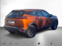 Gebraucht Peugeot e-2008 Active 100 kW (136 PS) 2022 Orange metallic SUV