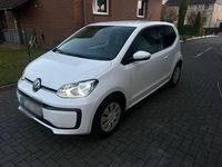 Second-hand VW up! 60 CP (44 kW) 2019 Alb Hatchback