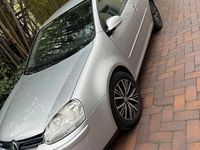 Gebraucht VW Golf 100 PS (73 kW) 2006 Grau Coupé