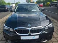 Używany BMW 320 Advantage 184 KM (135 kW) 2020 Czarny Sedan/Limuzyna
