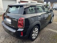 Second-hand Mini Cooper D 150 CP (110 kW) 2020 Negru Hatchback