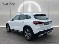 Gebraucht Mercedes GLA200 Progressive 150 PS (110 kW) 2024 Weiss SUV