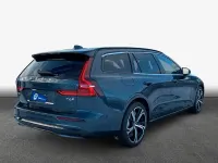Neu Volvo V60 Plus 253 PS (186 kW) 2026 Denim blaumetallic Kombi