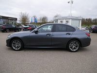 gebraucht BMW 330e 330Sport Line HUD DrAsProf PaAs+ Laser AHK