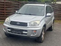 Gebraucht Toyota RAV4 150 PS (110 kW) 2000 Silber SUV
