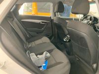 Gebraucht Hyundai i40 Edition 135 PS (99 kW) 2014 Weiß Limousine