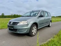 Gebraucht Dacia Logan MCV Ambiance 87 PS (63 kW) 2010 Blau Limousine