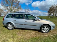 Gebraucht Renault Mégane Privilege 120 PS (88 kW) 2005 Silber Limousine