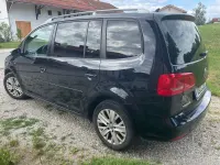 Gebraucht VW Touran Life 140 PS (102 kW) 2013 Schwarz Van / Kleinbus