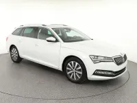 Gebraucht Skoda Superb Style 150 PS (110 kW) 2023 Weiß Kombi