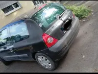 Gebraucht Renault Clio 58 PS (42 kW) 2004 Schwarz Kleinwagen