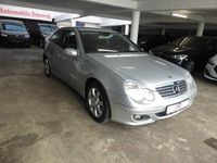 Gebraucht Mercedes C180 143 PS (105 kW) 2007 Silber Coupé