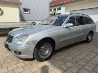 Używany Mercedes E320 Classic 224 KM (164 kW) 2008 Srebrny Sedan/Limuzyna