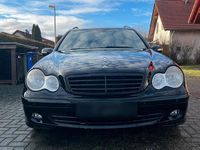 Usata Mercedes C280 231 CV (169 kW) 2005 Nero Station wagon