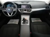 Gebraucht BMW 330e Advantage 252 PS (185 kW) 2022 Grau Kombi