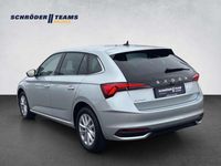 Neu Skoda Scala Selection 150 PS (110 kW) 2025 Brilliantsilber Kleinwagen