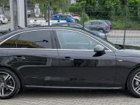 Używany Audi A4 S-Line 190 KM (139 kW) 2019 Czarny Sedan/Limuzyna