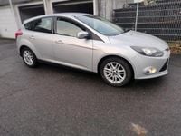 Second-hand Ford Focus 125 CP (91 kW) 2014 Argintiu Berlinǎ