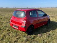 Gebraucht Renault Twingo Expression 58 PS (42 kW) 2010 Rot Kleinwagen