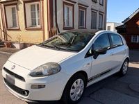 Gebraucht Fiat Punto 70 PS (51 kW) 2015 Weiß Kleinwagen