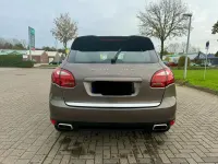 Second-hand Porsche Cayenne 245 CP (180 kW) 2012 Gri SUV