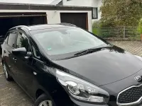 Gebraucht Kia Carens 135 PS (99 kW) 2016 Schwarz Van / Kleinbus
