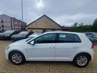 Gebraucht VW Golf VII Trendline 110 PS (80 kW) 2017 Weiß Limousine