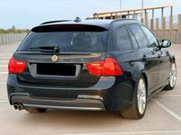 Gebraucht BMW 330 Performance 245 PS (180 kW) 2011 Schwarz Kombi