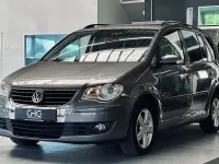 Gebraucht VW Touran United 105 PS (77 kW) 2009 Grau Van / Kleinbus